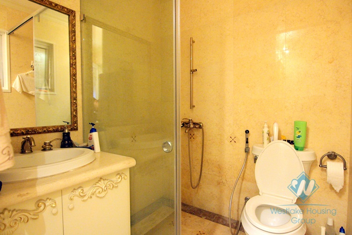 Luxury 03 bedrooms apartment with lake view for rent in Gold Westlake Building, Tay Ho district 